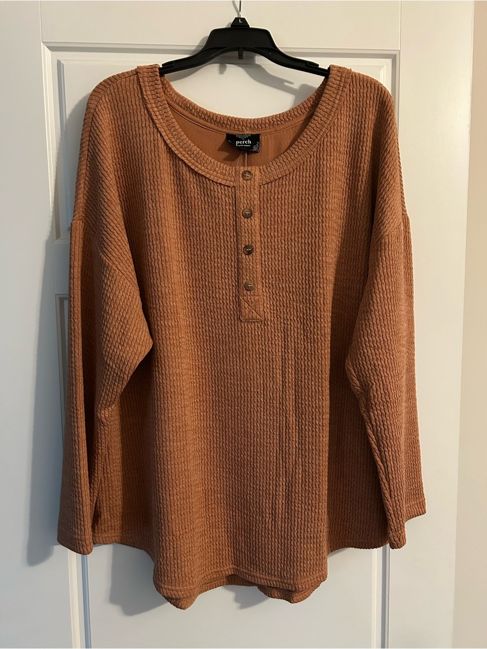 NWOT Blu Pepper Scoop-Neck Waffle Henley in Rust Brown